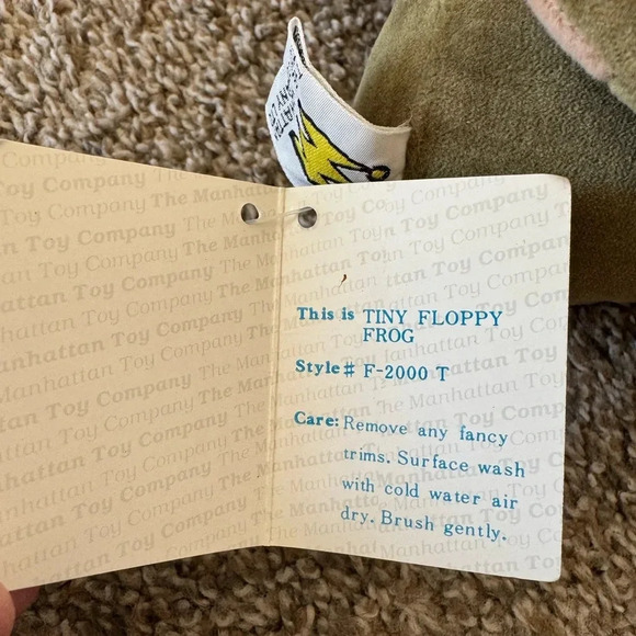 NWT Vintage Tiny Floppy Frog Plush Toy Stuffed Animal - Picture 3 of 3